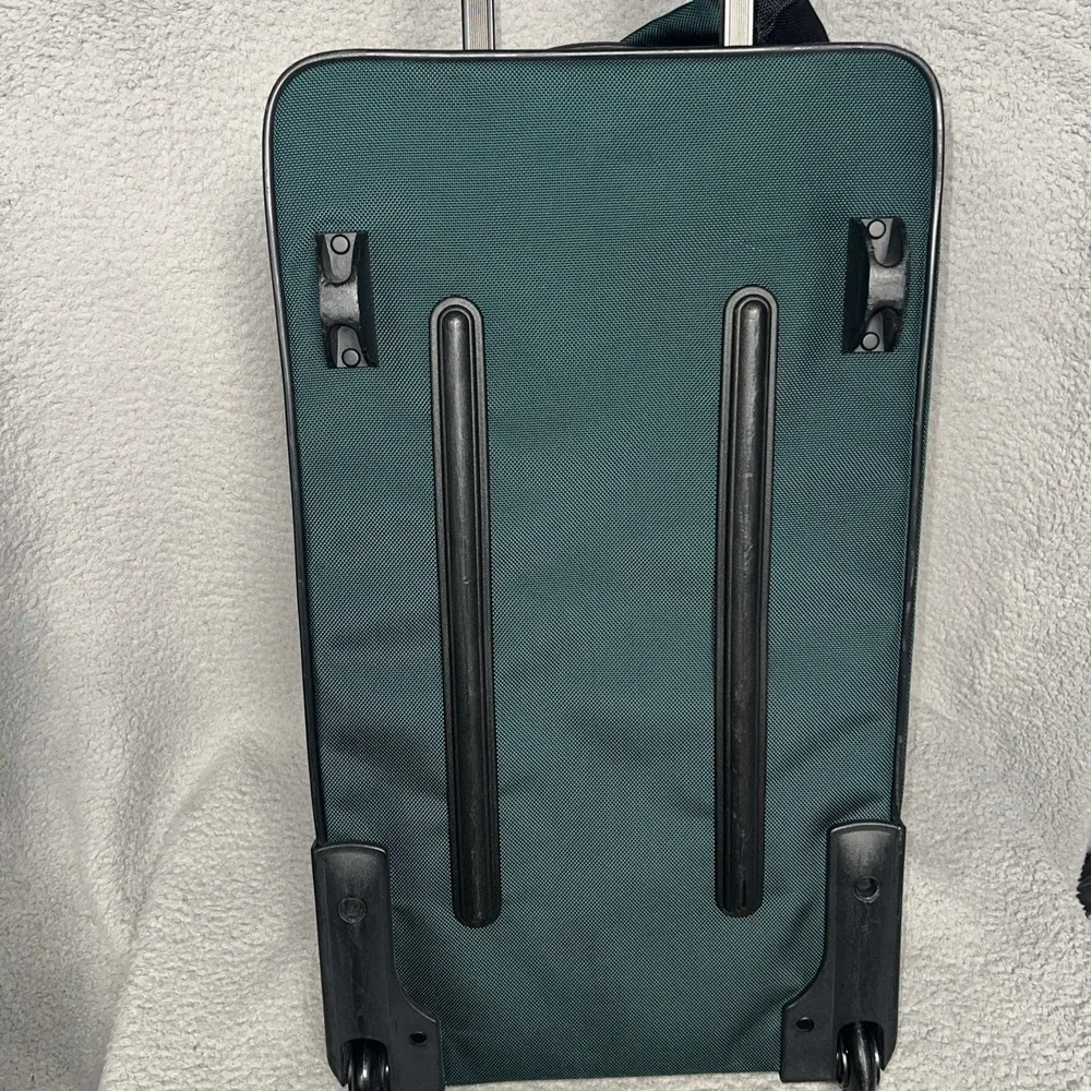 VTG LL Bean Traveler Rolling Duffle Bag Hunter Green Wheeled Suitcase Luggage